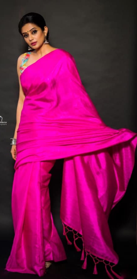 Priya Mani in pink saree by dithya sai fashions for dhee kings 3 Priya Mani in pink saree by dithya sai fashions for dhee kings-3