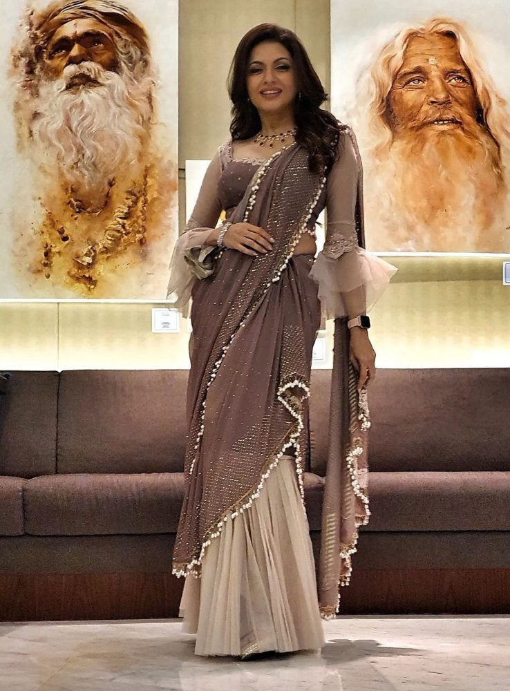 bhagyashree in a brown saree 4R bhagyashree in a brown saree