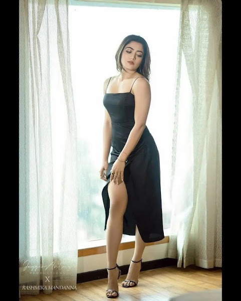 Rashmika Mandana Fabulous Looks in Black Outfit Flipkart
