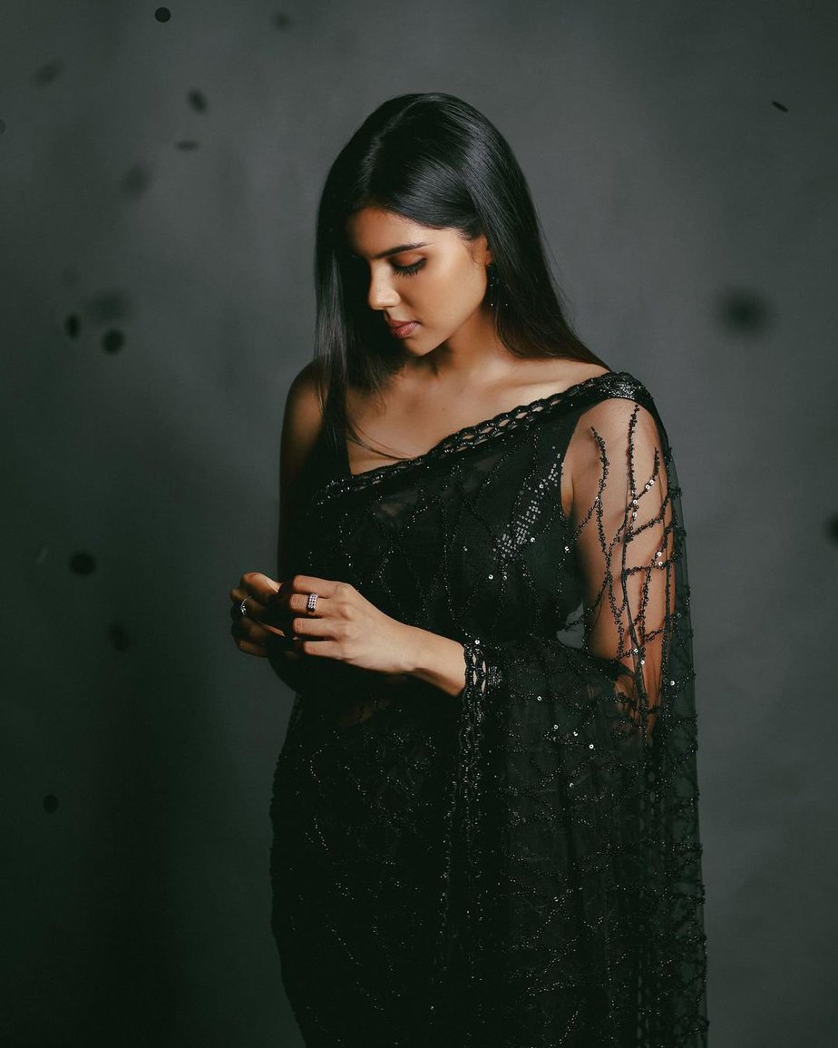 Kalyani Priyadarshan in a black saree by Sawan gandhi Kalyani Priyadarshan in a black saree by Sawan gandhi