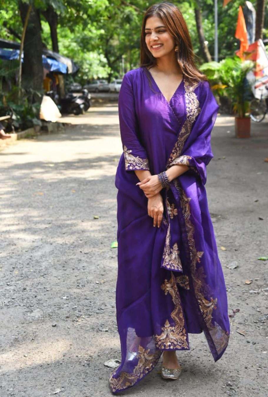 malavika mohanan in a violet kurta by pink city malavika mohanan in a violet kurta by pink city