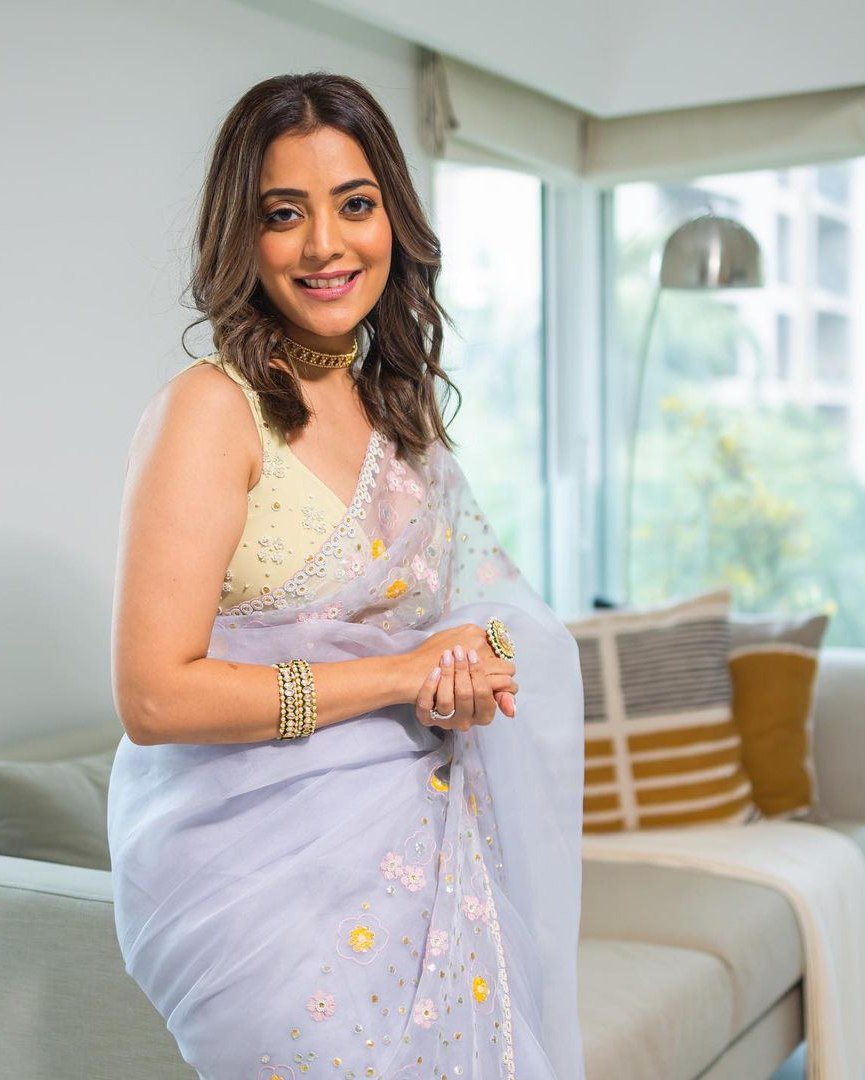 NISHA AGGARWAL IN A LILAC SAREE BY MADZAM TINZIN3 NISHA AGGARWAL IN A LILAC SAREE BY MADZAM TINZIN3