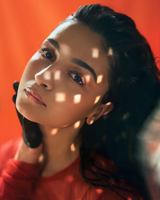 Alia Bhatt’s Hot Photoshoot Pics