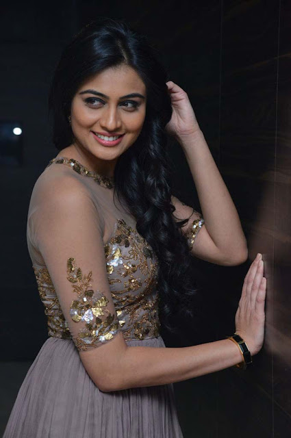 Neha Hinge’s Beautiful Pics