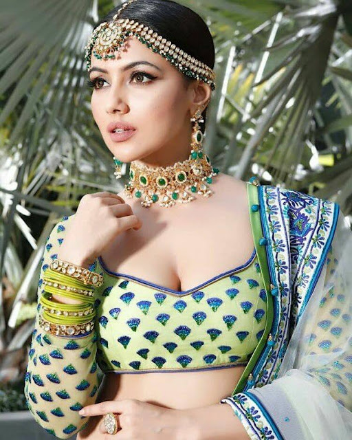 Sana Khan latest hot photoshoot images