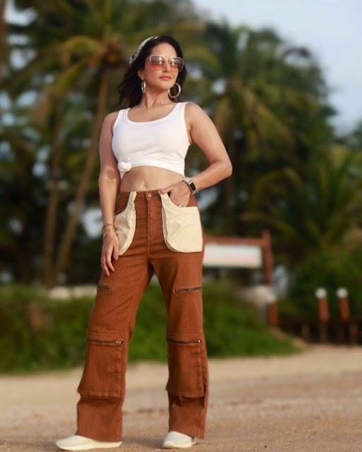 Sunny Leone Bold Photoshoot Collection