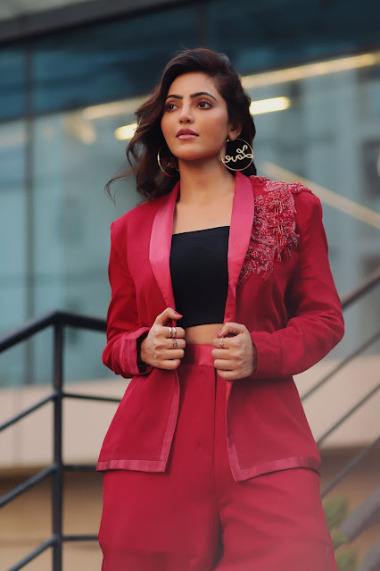 Athulya Ravi sizzling hot photoshoot pictures