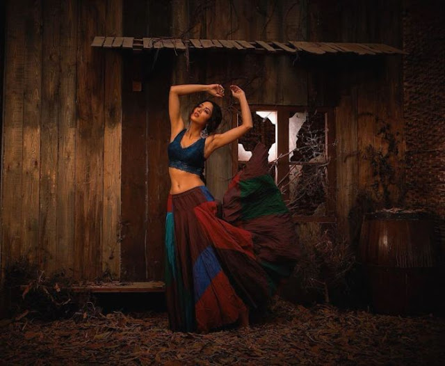 Bollywood actress Vidisha Srivastava’s latest hot photoshoot stills.