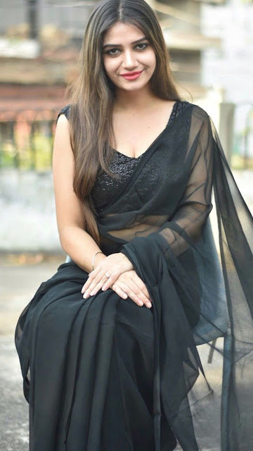 Instagram Influencer Fiercely Femi Latest Hot Saree Stills
