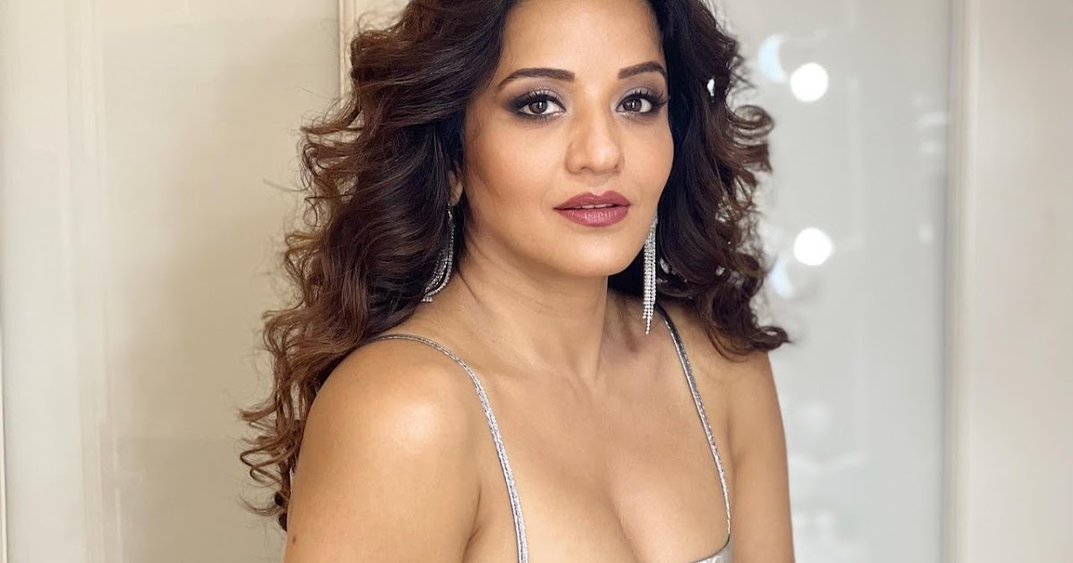 Monalisa Shares Her Latest Bold and Hot Pics Celebrity Sarees