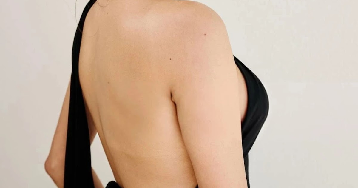 Bollywood Actress Janhvi Kapoor Sizzles in Modern Outfit Celebrity Sarees