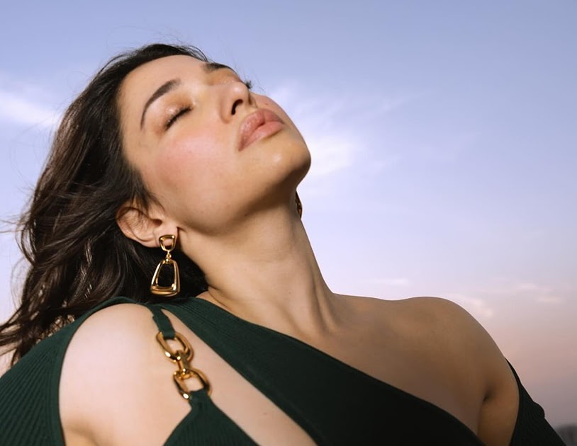 Tamanna Looks Trendy in Stylish Dark Green Midi Dress Celebrity Sarees