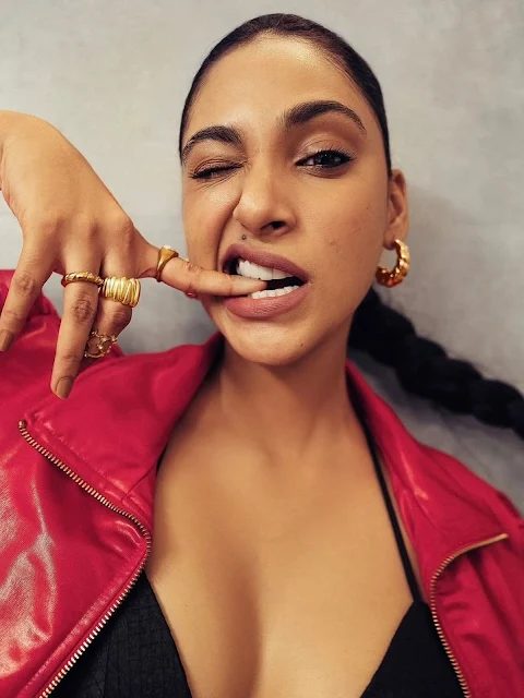 Anukreethy Vas latest hot photoshoot pics