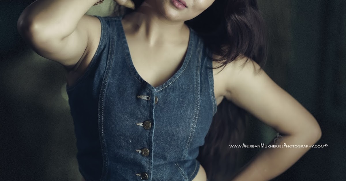 Arpita Hot Pics in Sleeveless Denim Top Celebrity Sarees