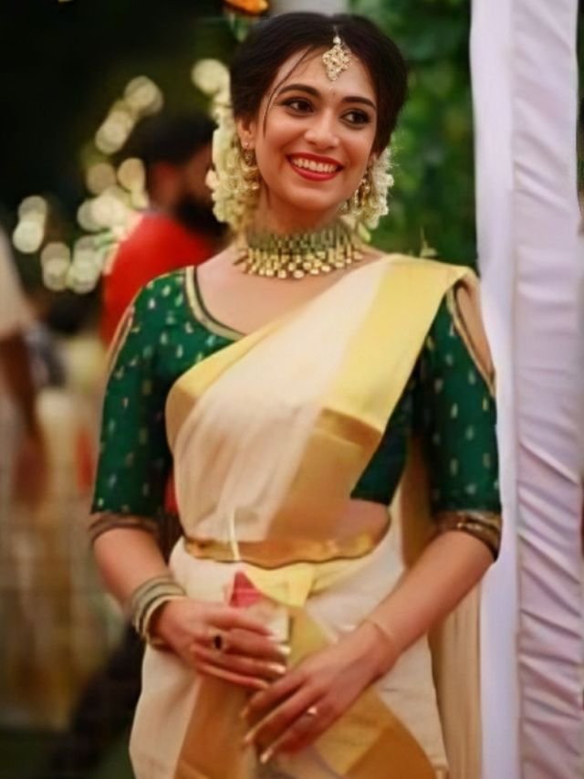 Different Types of Sarees of Different States in India: The Ultimate Guide for Saree Lovers Kasavu Saree from Kerala
