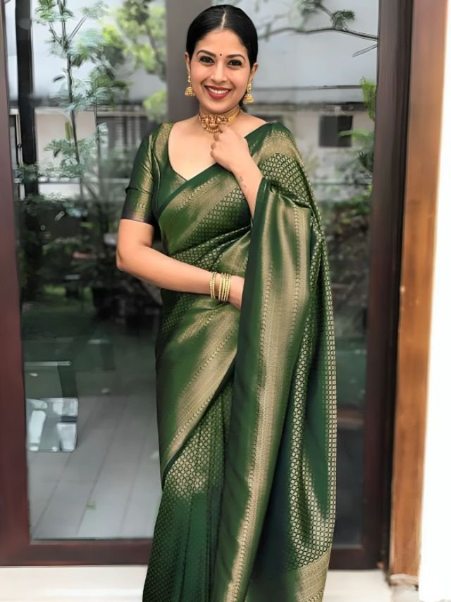 Different Types of Sarees of Different States in India: The Ultimate Guide for Saree Lovers Green Saree