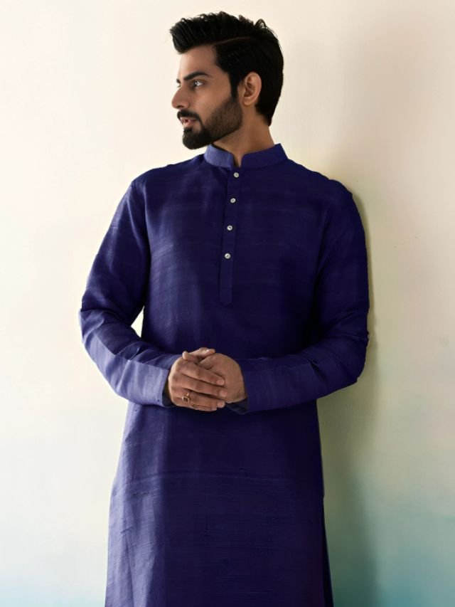 Mens Kurta Colors: What Are in Trend This Year? Dark Navy Blue Kurta for Men
