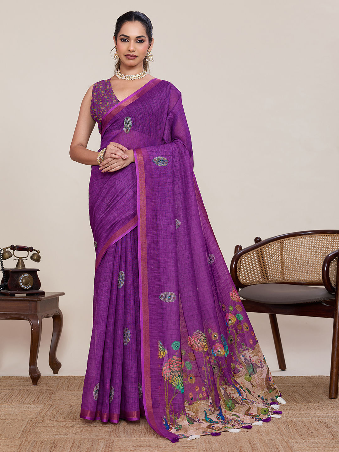 Boss Lady Vibes: 10 Saree Styles For A Confident Office Look India Wedding Saree linen-saree