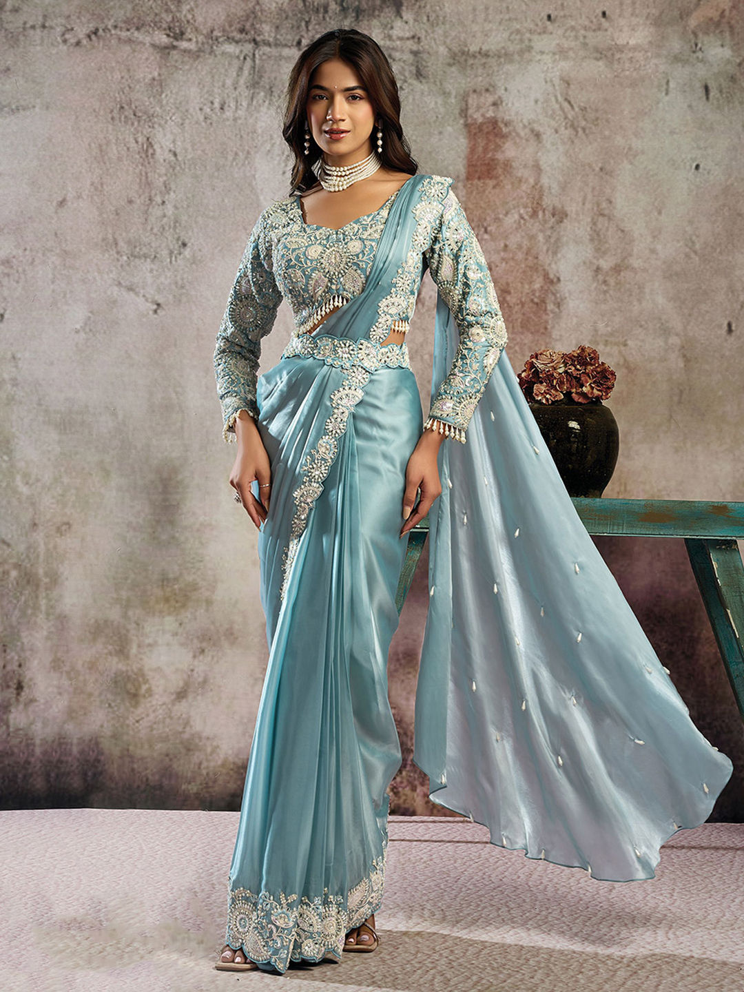 Boss Lady Vibes: 10 Saree Styles For A Confident Office Look India Wedding Saree bealted-saree