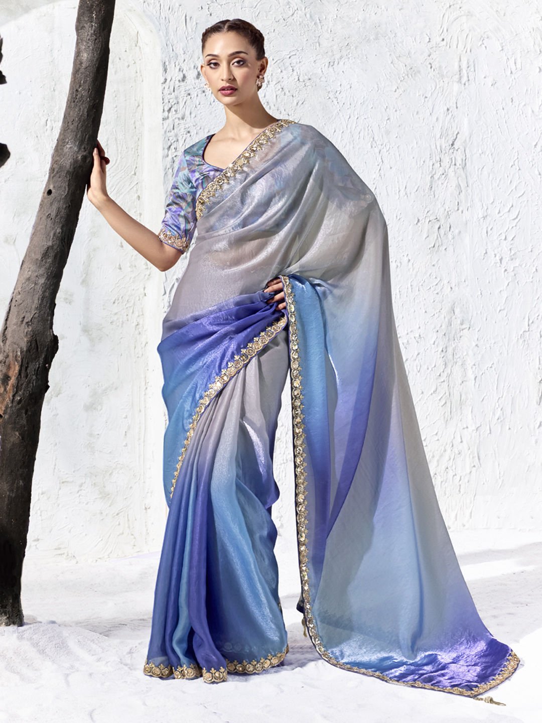 The Complete Encyclopedia Of Indian Sarees: 26 Types, Fabrics, Weaves & Regional Styles Explained India Wedding Saree organza-silk-saree