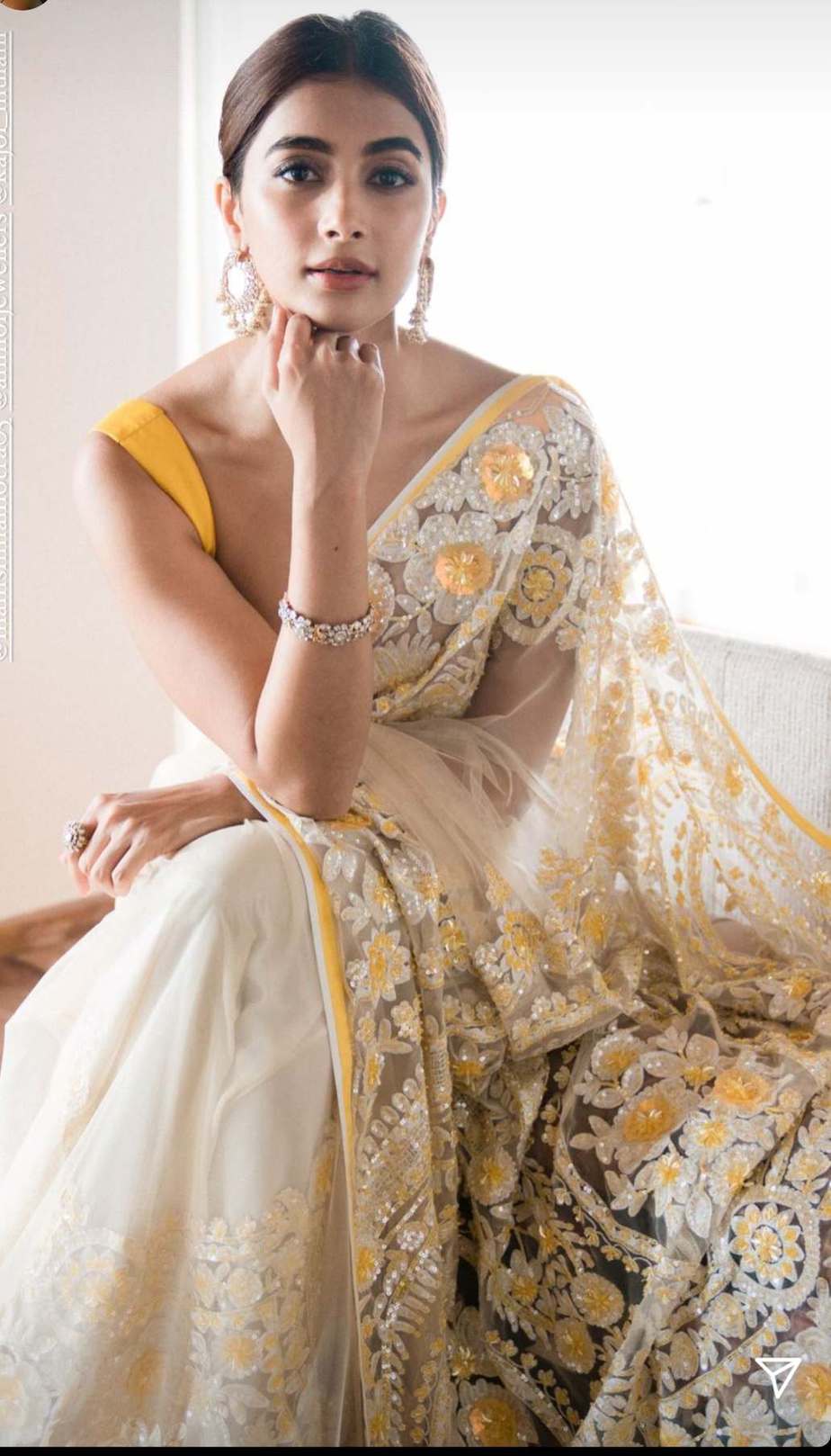 Pooja Hegde is all things pretty in a white organza saree! Pooja Hegde is all things pretty in a white organza saree! Pooja Hegde