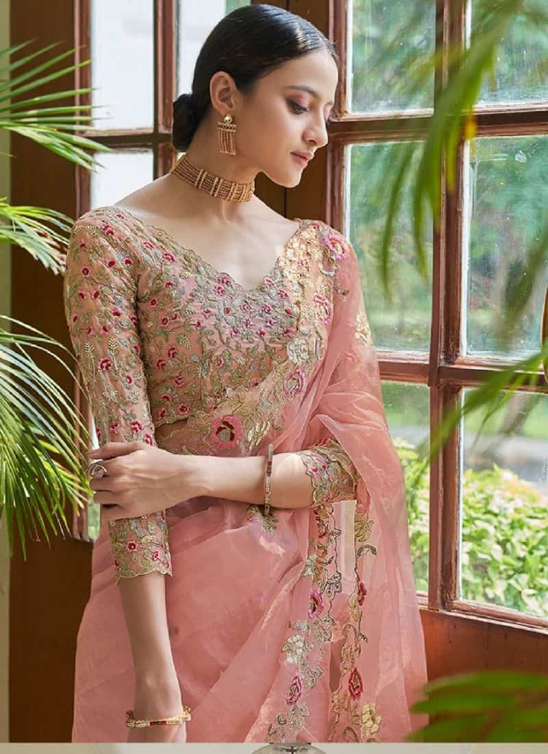 Flaunt Your Type With Enticing Saree Gorgeous blouse Designs Ethnic Fashion wear