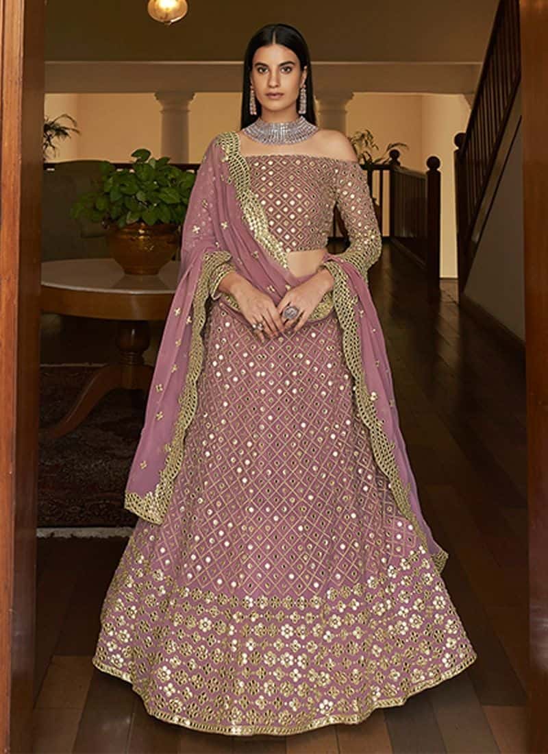 Trending Diwali Outfit Ideas For Styling This Diwali Festival Ethnic Fashion wear