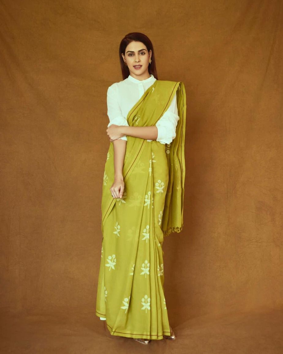 Genelia Deshmukh keeps it elegant in a lime green saree with a shirt blouse! Genelia