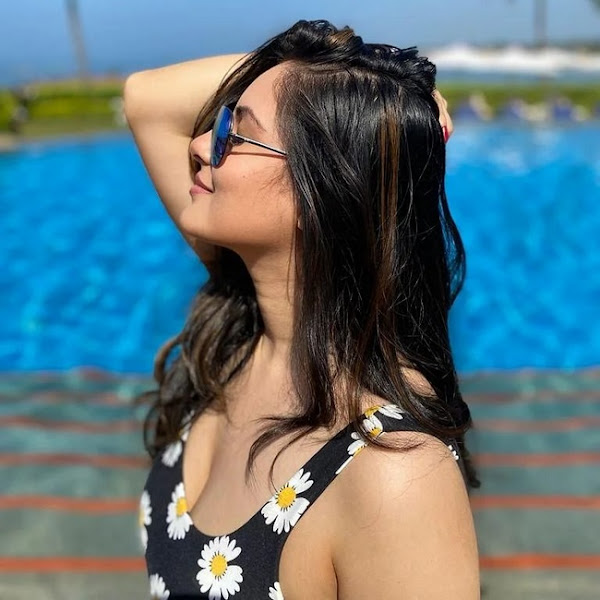 Puja Banerjee Latest Insta Photos Flipkart