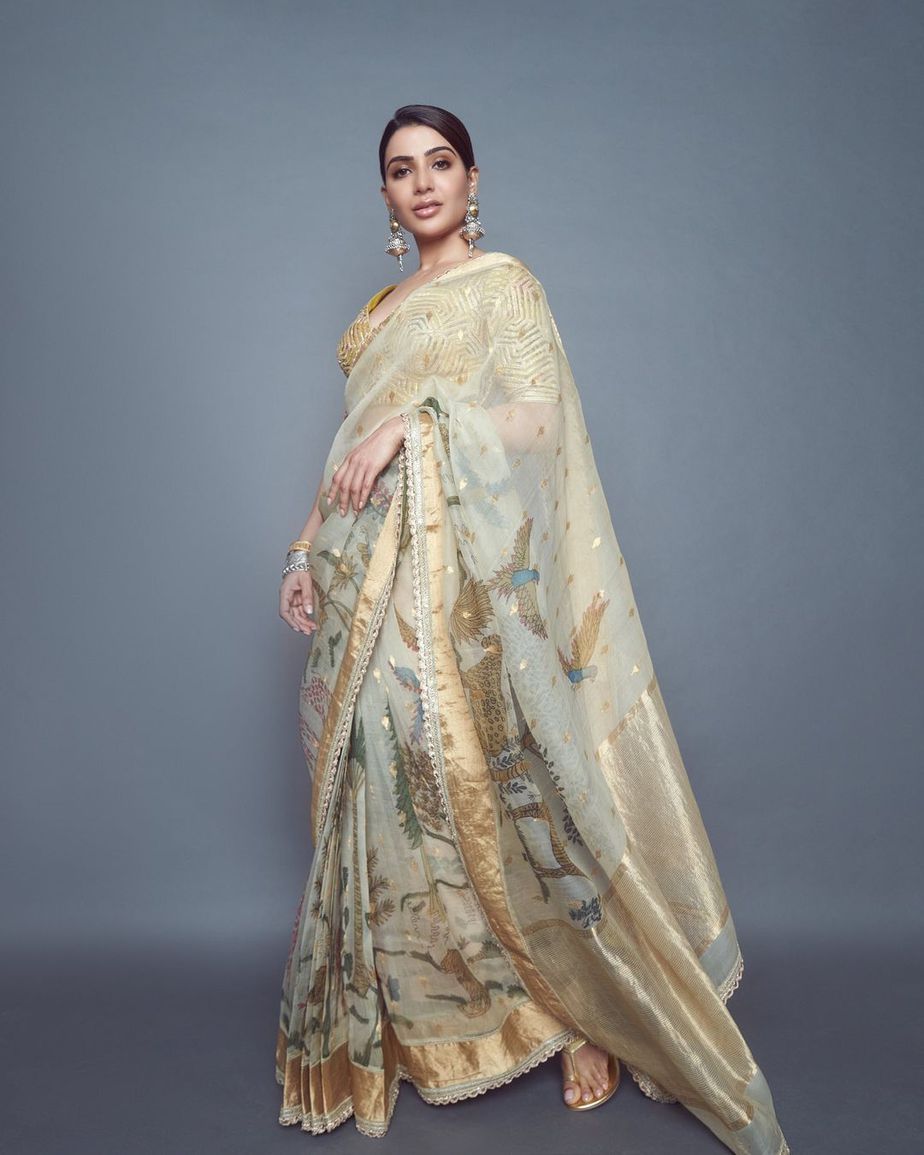 Samantha Ruth Prabhu receives Champions of Change award in a hand painted saree! Celebrity Sarees