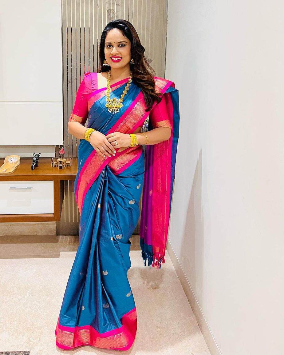Nandita Swetha is festive-ready in a sky blue silk saree! Nandita Swetha