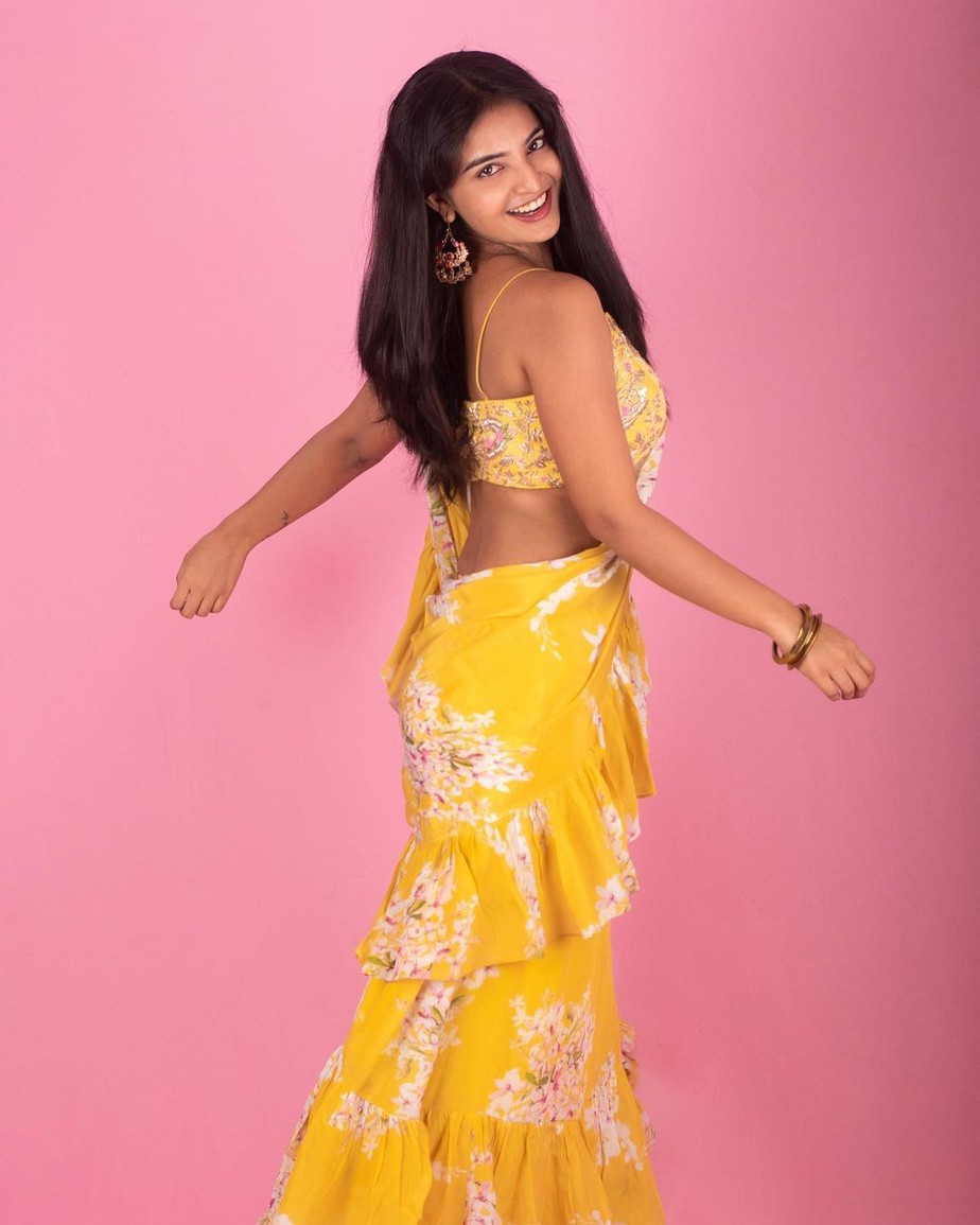 Ananya Nagalla in a floral printed yellow ruffle saree! How to style a ruffle saree