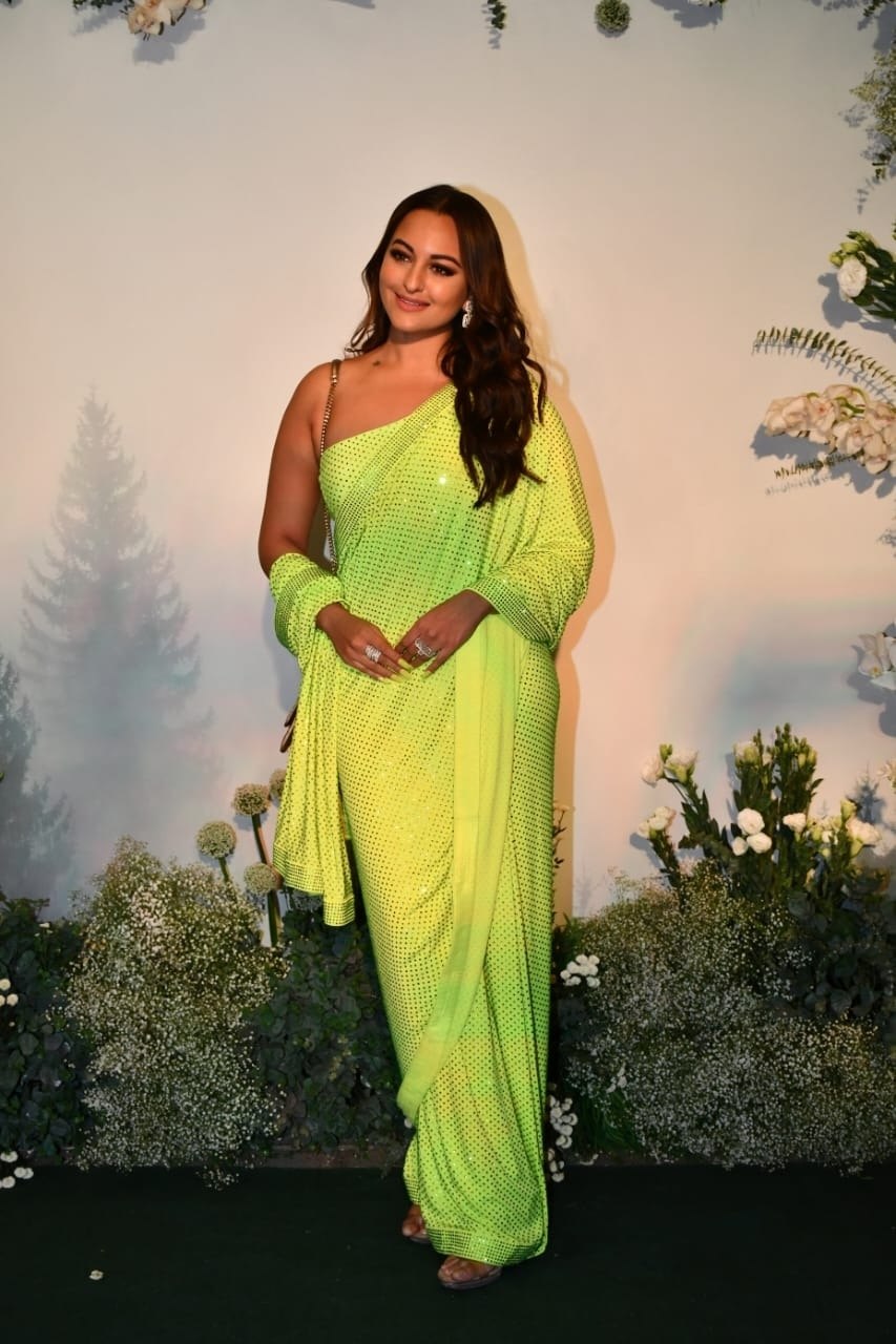 Sonakshi Sinha sparkles in a crystal studded saree at Iftar party! Celebrity Sarees