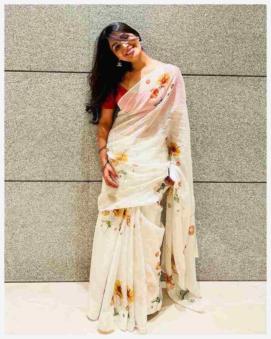 This hand painted floral saree worn by Samyuktha Menon is a true beauty! Bhargavi Kunam