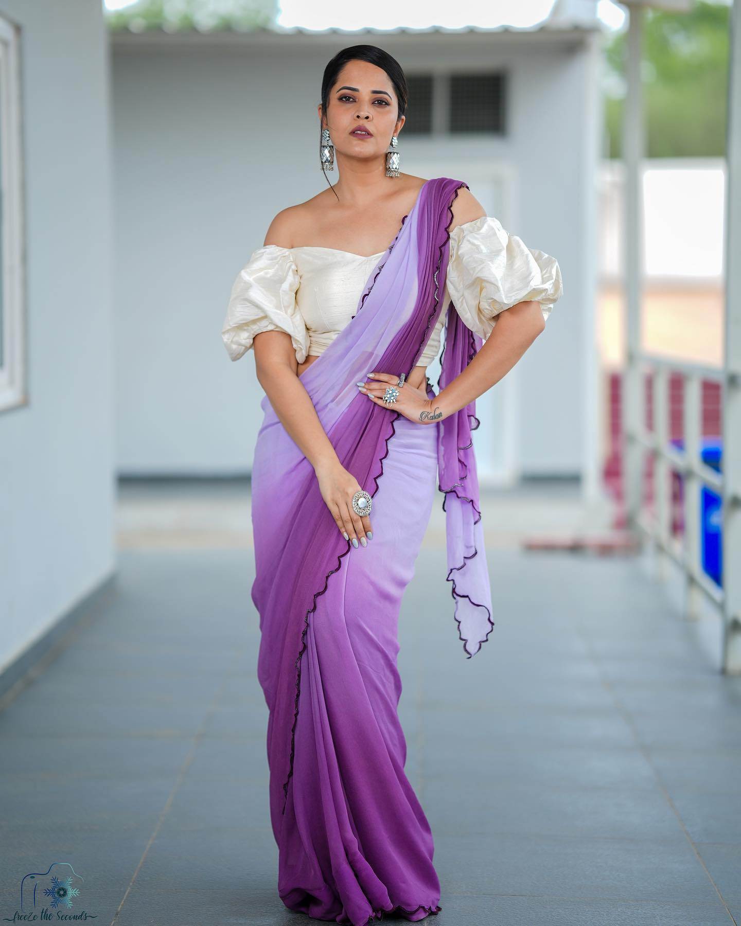 Anasuya Bharadwaj in a lilac saree for “Jabardasth!” Celebrity Sarees