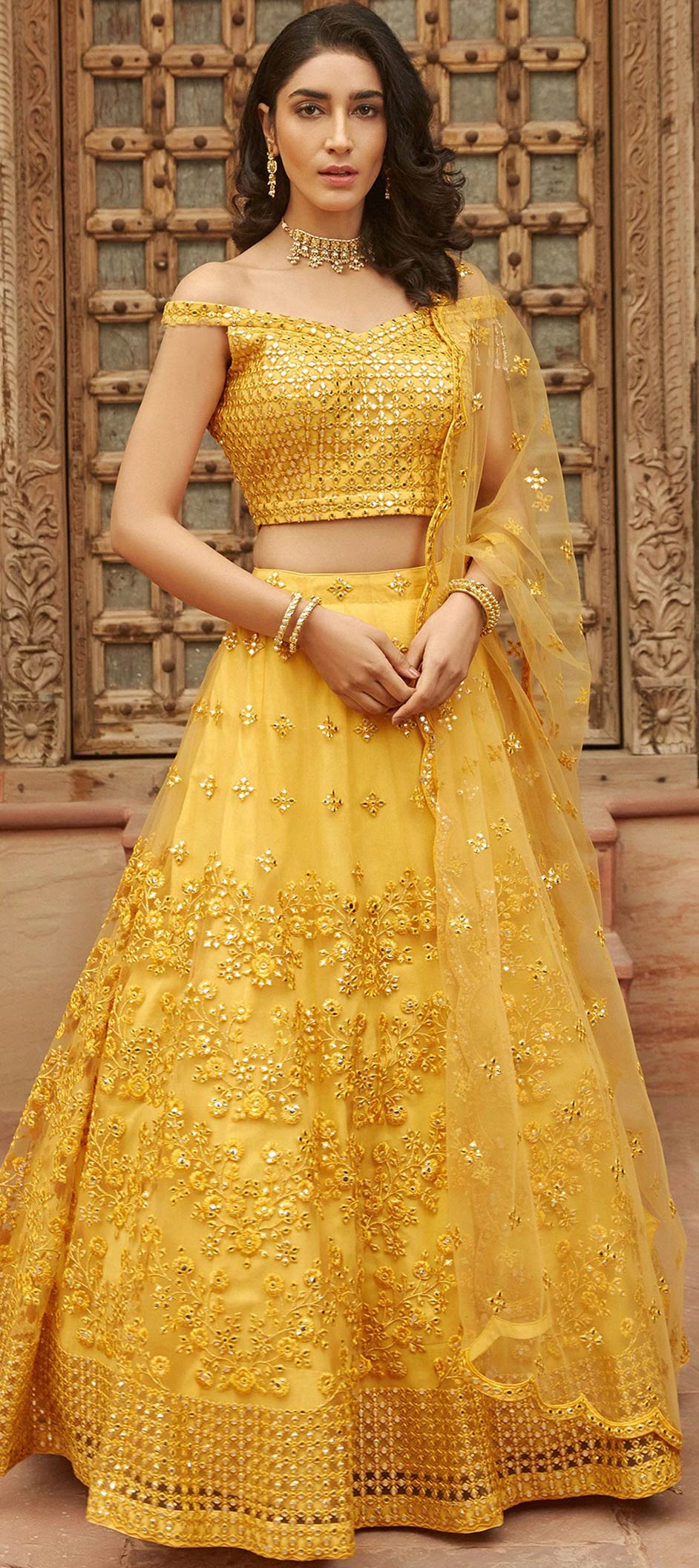 Choose The Right Party Wear Lehengas This Summer That Surprise The Guests Lehengas