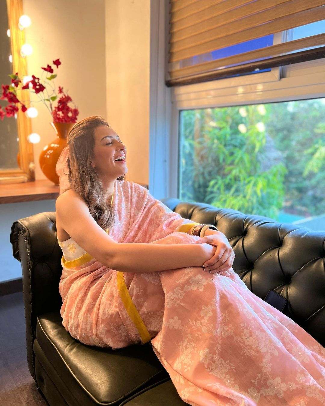 Hansika Motwani’s picture perfect look in a pink floral saree! Hansika