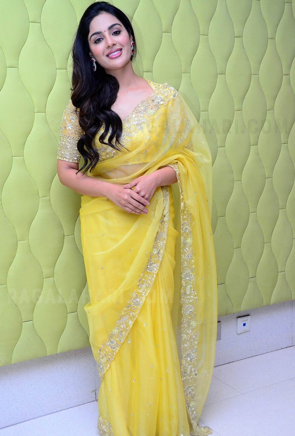Samyuktha Menon shines bright in a yellow organza saree for “Kaduva” teaser launch! SAMYUKTHA MENON IN A SAREE
