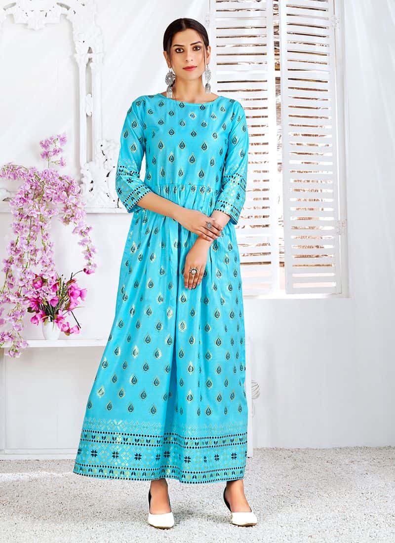 How To Select The Best Indian Kurtis For Any Occasion Ethnic Fashion wear