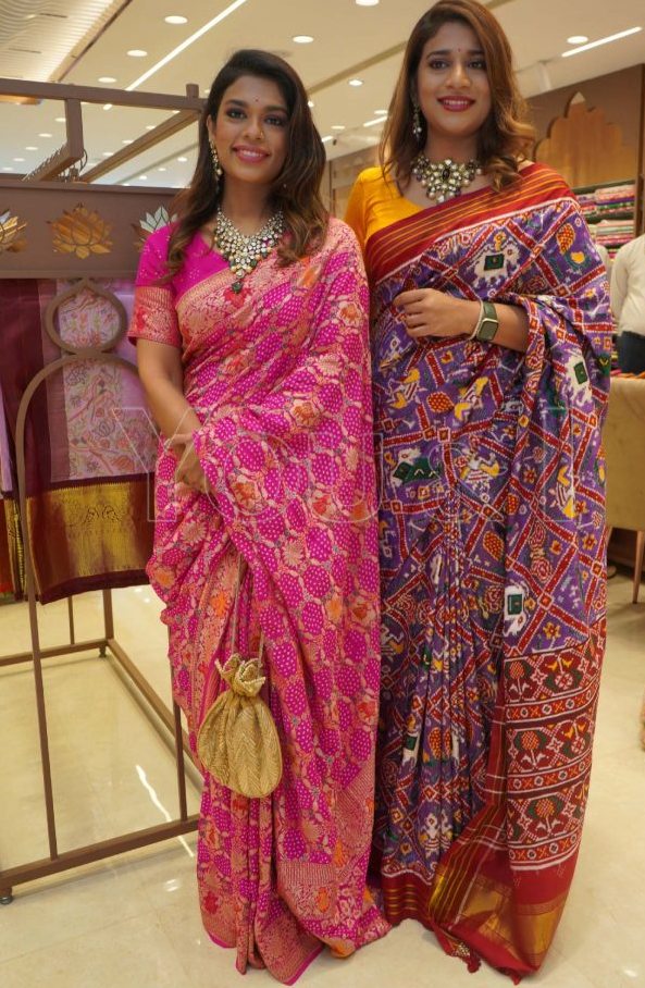 Sreeja and Sushmita Konidela drape on traditional sarees for a shop opening! Sushmita Konidela