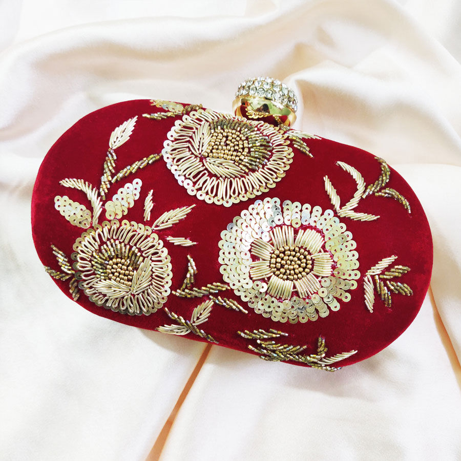 The Perfect Accessory: Bridal Clutch Designs for the Modern Bride The Perfect Accessory: Bridal Clutch Designs for the Modern Bride India Wedding Saree