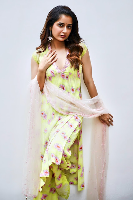 ASHIKA RENGANATH’ LATEST IMAGES GALLERY ASHIKA RENGANATH' LATEST IMAGES GALLERY Fashion