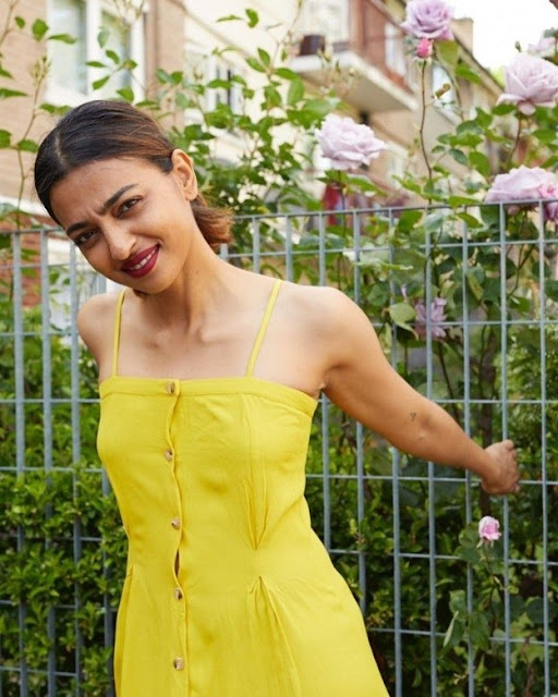 Bollywood Actress Radhika Apte Hot Stills Celebrity Sarees