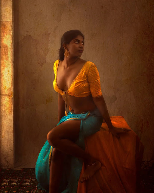 Glaren Elsha’s Sizzling New Photoshoot – Hot and Stunning! Celebrity Sarees