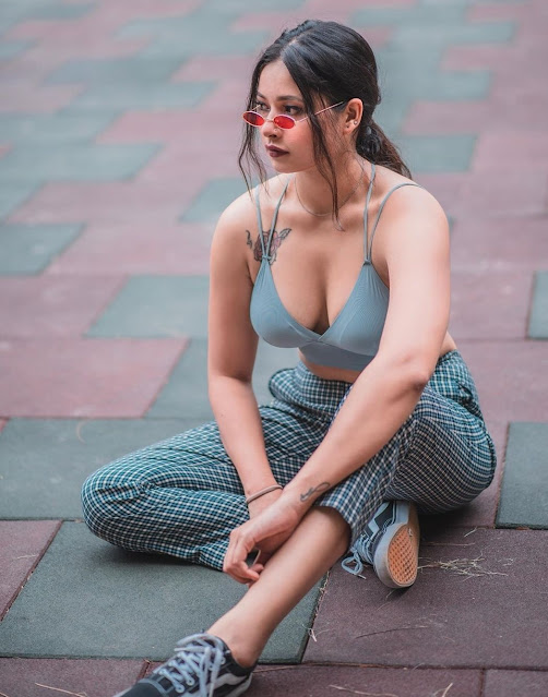 Indian Model Anisha Sahai's Latest Hot Photos Celebrity Sarees