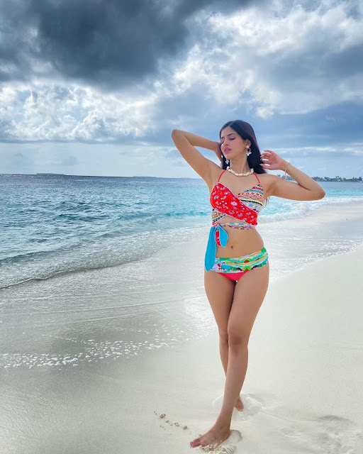 Sakshi Malik’s Stunning Bikini Pics from Her Latest Shoot Celebrity Sarees