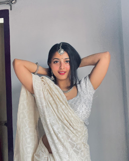 Tanyaa's Latest Hot Stills in Saree: Gorgeous and Bold Celebrity Sarees