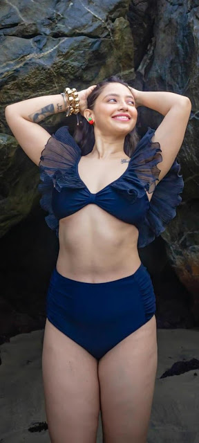 Bollywood Actress Kirti Chand’s New Bikini Pics Celebrity Sarees