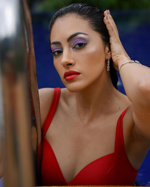 Jeniffer Piccinato Stuns in Red Bikini Photoshoot Celebrity Sarees