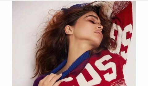 Sharvari Wagh Flaunts Her Stunning Look in a Cropped Sweater! Celebrity Sarees